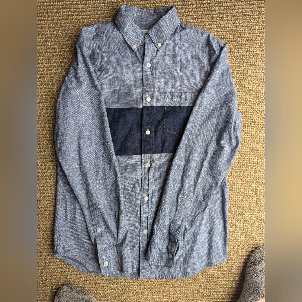 Men's Old Navy Button Down Shirt